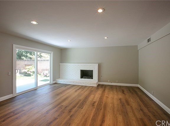 5th image of 446 Citadel Ave