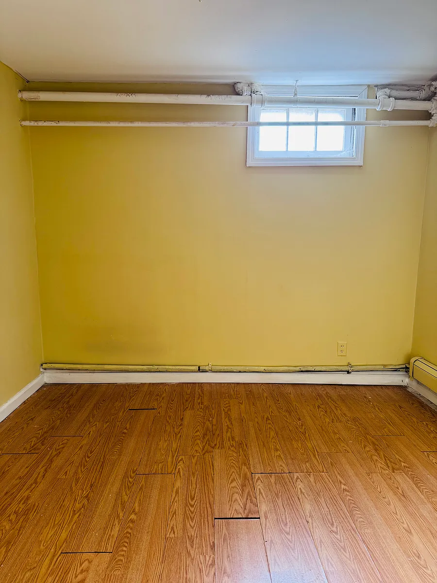 Building Photo - 67 Arnold St #B1