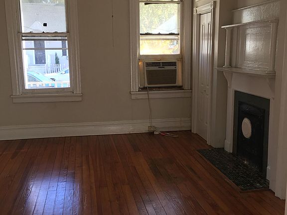 5th image of 12 S Shields Ave APT 1