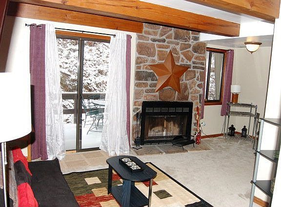 2nd image of 18A Spruce Ct