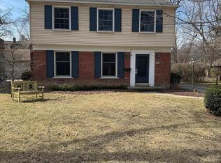 1247 Bedford Rd, Grosse Pointe Park, MI 48230