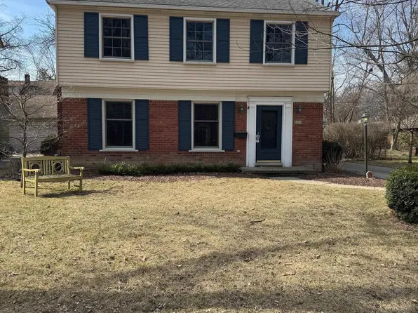 1247 Bedford Rd, Grosse Pointe Park, MI 48230