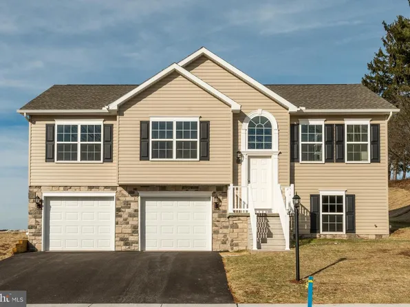 2662 Victorian Dr Lot 75, Dover, PA 17315