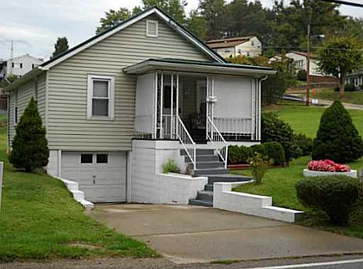 1st image of 943 Lincoln Dr