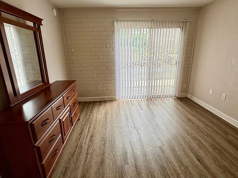 1700 SW 16th Ct #P02 — Photo 10