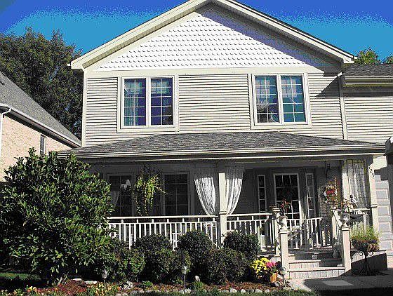 425 E Maple