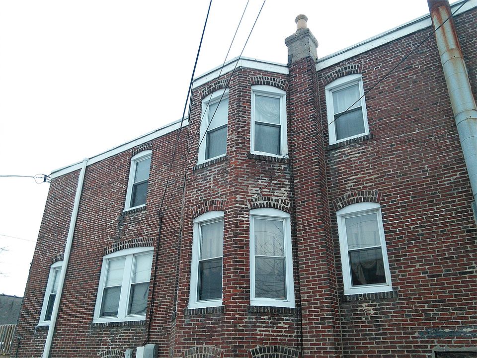 2nd image of 420 Pusey Ave