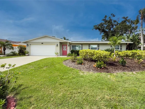 3326 Bougainvillea St, Sarasota, FL 34239