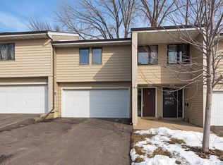 304 W 5th St, Waconia, MN 55387