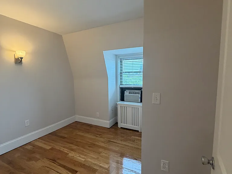 58 Westland Ave #9 — Photo 7