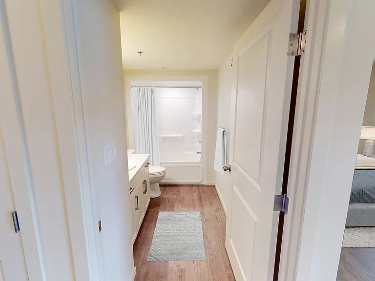 585 Ballantrae Dr — Photo 127