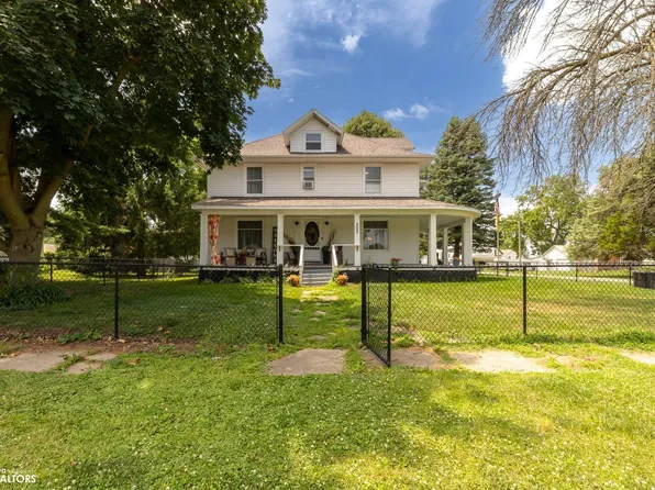302 Main St, Bagley, IA 50026
