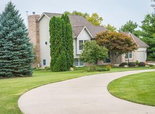 3284 Vernon Asbury Rd, South Vienna, OH 45369