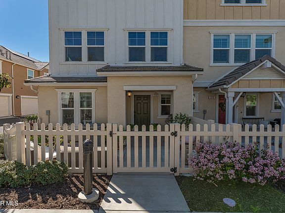 2nd image of 512 Mulberry Ln