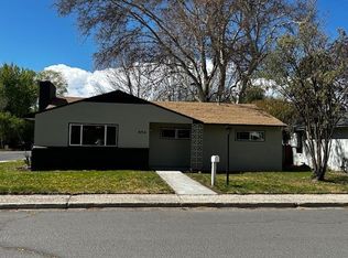 856 Willow St, Susanville, CA 96130