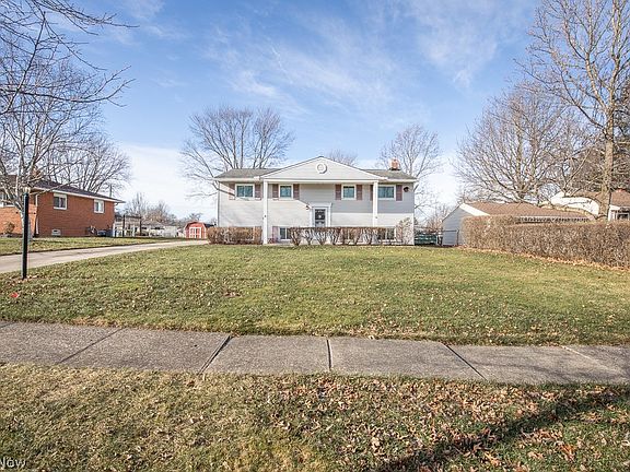 3rd image of 13462 Yager Dr