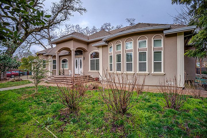 Main house on Bentley