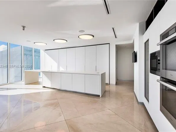 2020 N Bayshore Dr, Miami, FL