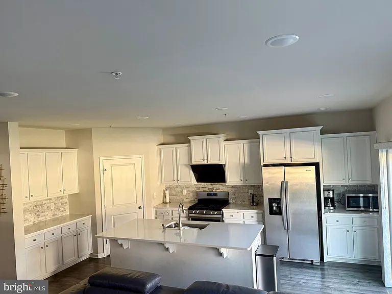 2 Egret Way — Photo 2