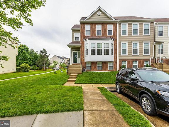2nd image of 14707 Beaumeadow Dr