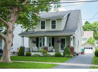 1126 James Ave, Niagara Falls, NY 14305
