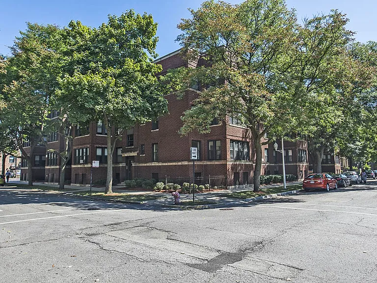 5019 S St Lawrence — Photo 36