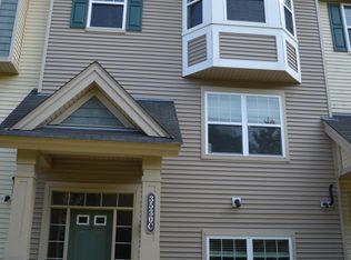3530 Hazel Trl UNIT C, Woodbury, MN 55129