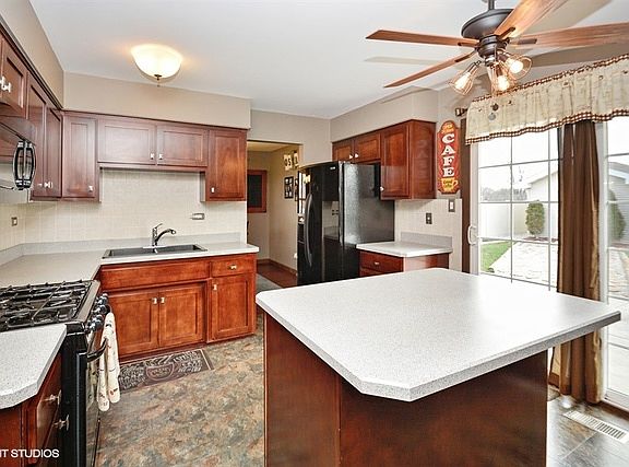 4th image of 4917 Cypress Ct