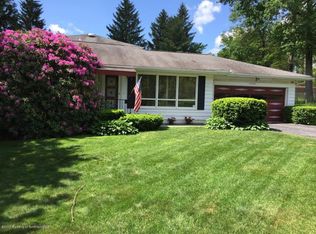 4224 Bear Creek Blvd, Bear Creek Township, PA 18702