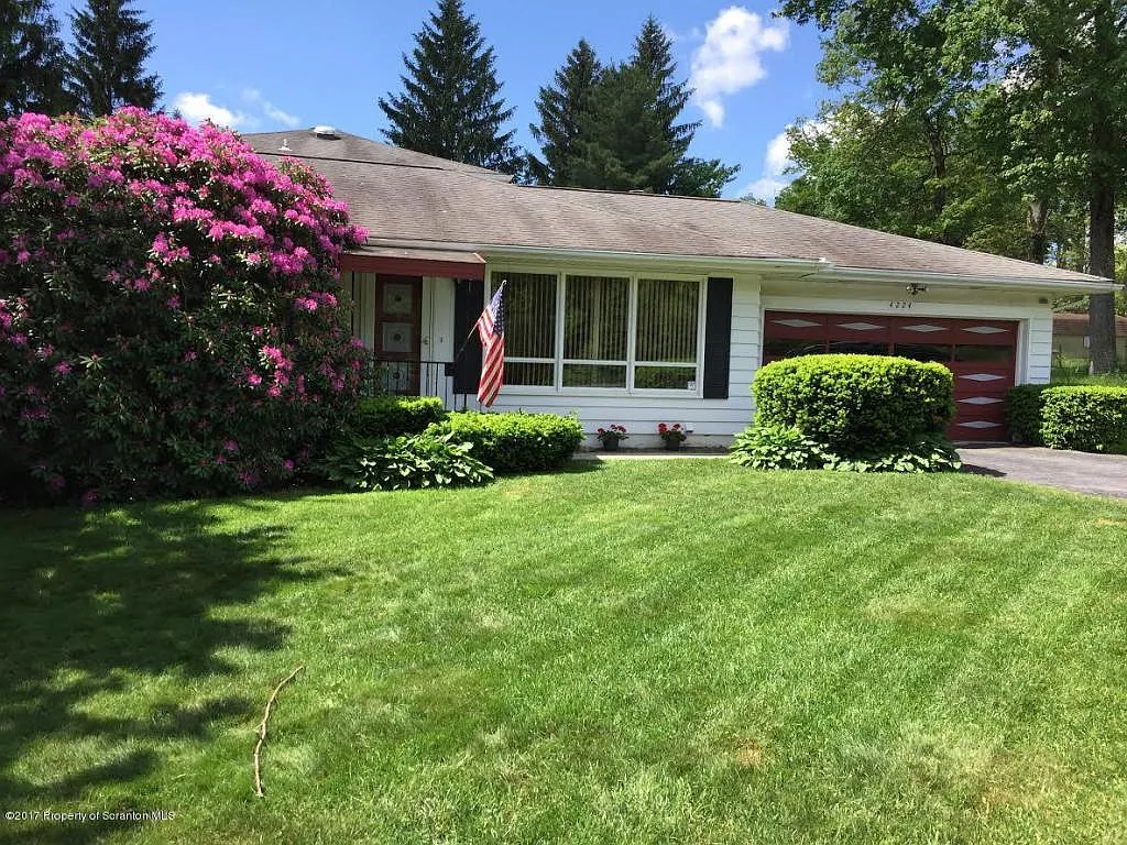 4224 Bear Creek Blvd photo 1