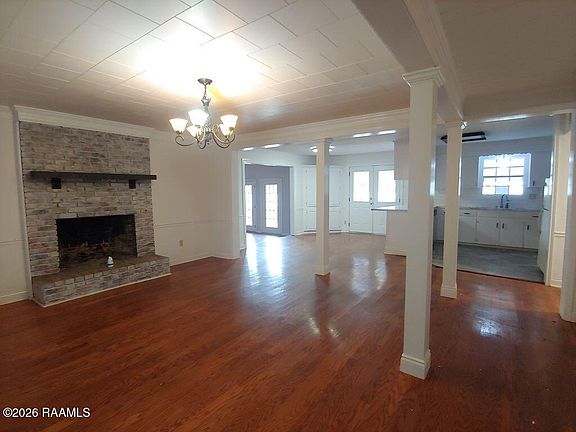 4th image of 147 Jean Duos Rd