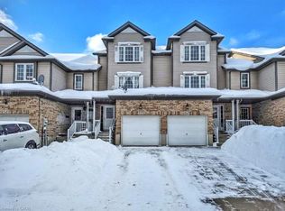 206 Westmeadow Dr, Kitchener, ON N2N 3P9