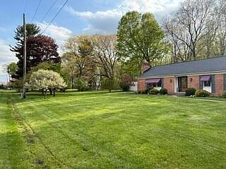 5th image of 232 Hawthorne Rd