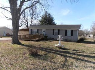 100 Lynn Ln, Old Hickory, TN 37138
