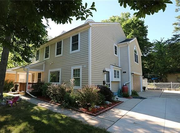 4th image of 1400 Arborview Blvd