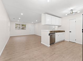 17 Raysmith Rd, Erial, NJ 08081