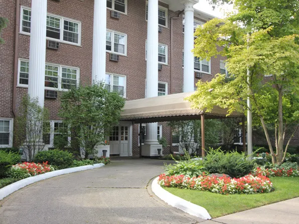 1025 Randolph St APT 304, Oak Park, IL 60302