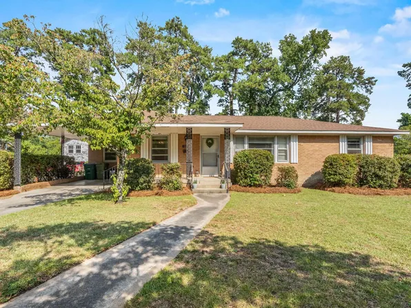 1227 Axtell Dr, Cayce, SC 29033