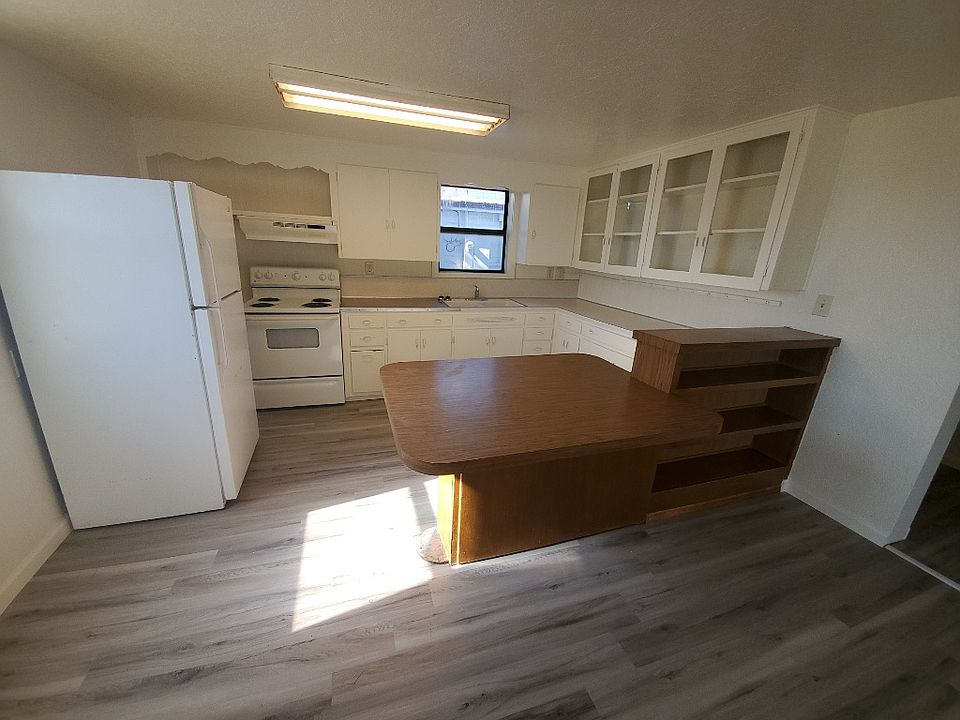 2496 E 4000 N Filer ID Zillow