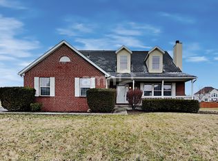 61 Bohyer Ave, Pataskala, OH