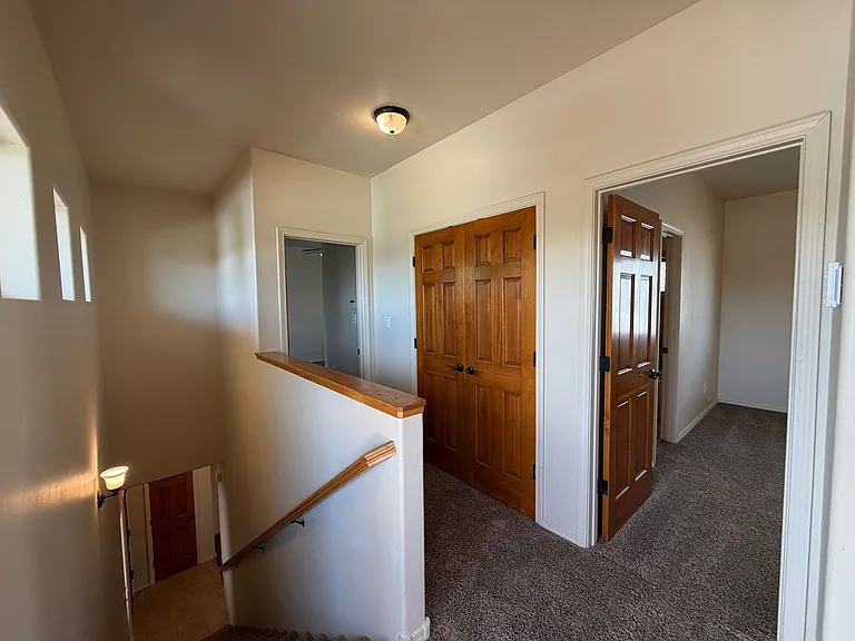 605 Benicia Ln SW — Photo 8