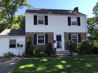 35 Barnesdale Rd, Natick, MA 01760