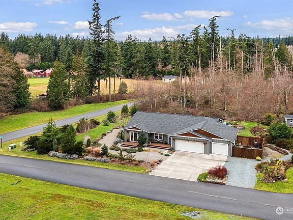 2nd image of 1515 King Salmon Court