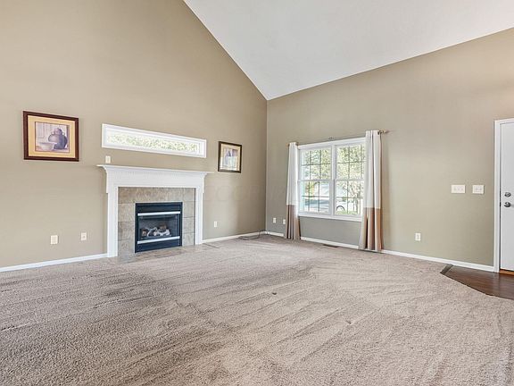 5th image of 7195 Laver Ln