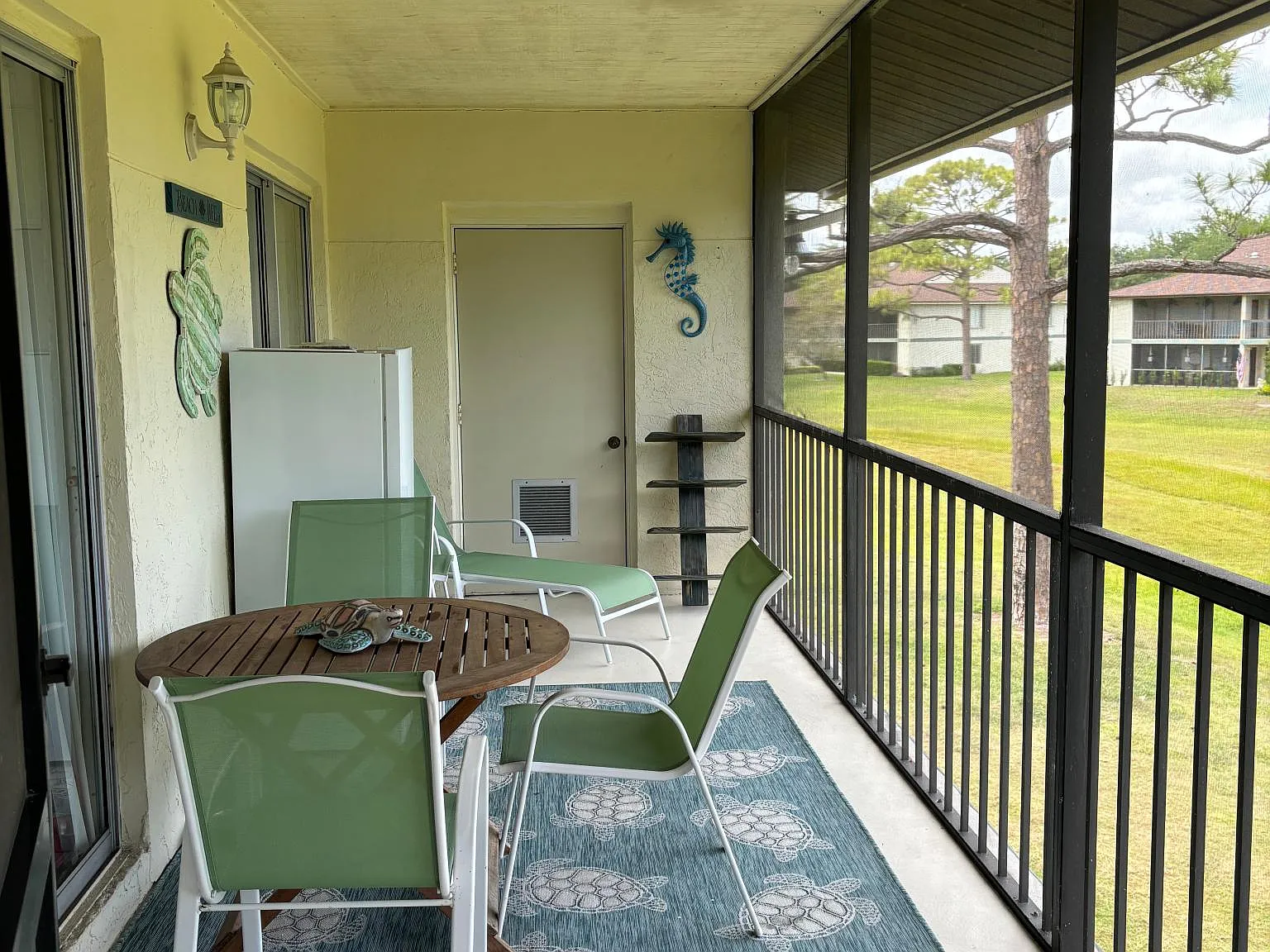 2 bed, 980 sqft, $2,300 — Photo 4