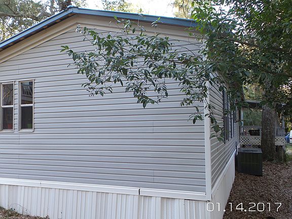 5th image of 670 Live Oak St