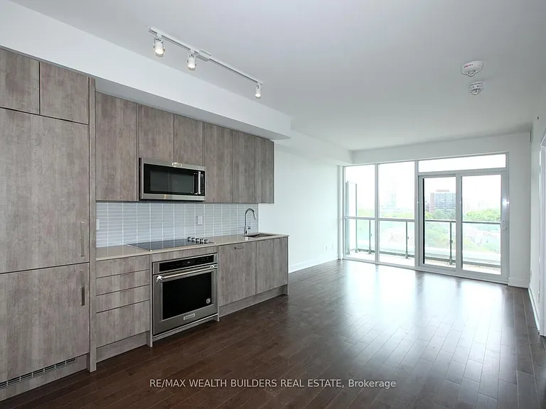 181 Bedford Rd #808 — Photo 3