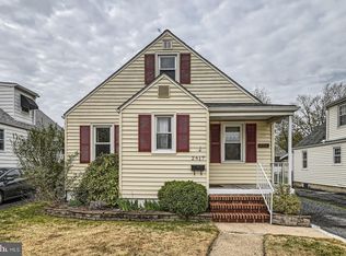 2617 Canterbury Rd, Parkville, MD 21234