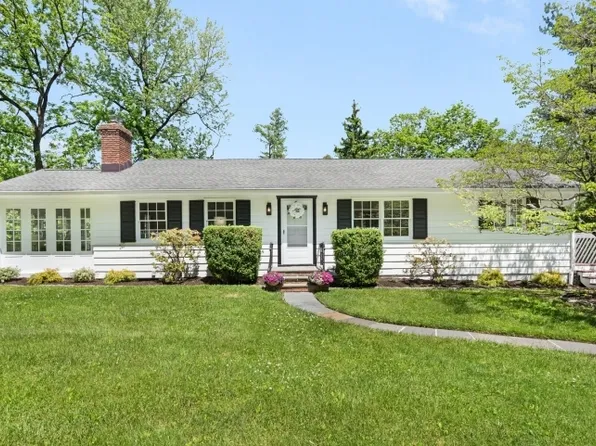 109-111 Anderson Hill Rd, Bernardsville Boro, NJ 07924