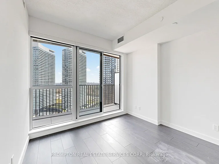 18 Esther Shiner Blvd #2511 — Photo 30
